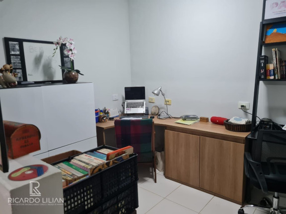 Imagem Casa de Condomínio com 3 Quartos à Venda, 250 m² em Colinas De São Fernando - Cotia