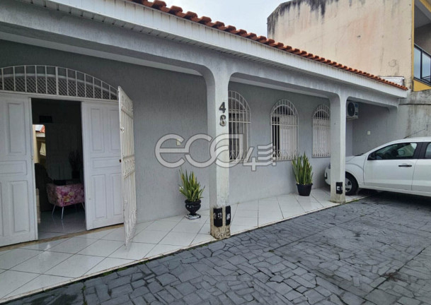 Imagem Casa com 3 Quartos à Venda, 100 m² em Luzia - Aracaju Imagem Casa com 3 Quartos à Venda, 100 m² em Luzia - Aracaju