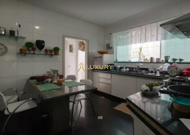 Imagem Imóvel com 4 Quartos para Alugar, 379 m² em Santa Lúcia - Belo Horizonte Imagem Imóvel com 4 Quartos para Alugar, 379 m² em Santa Lúcia - Belo Horizonte