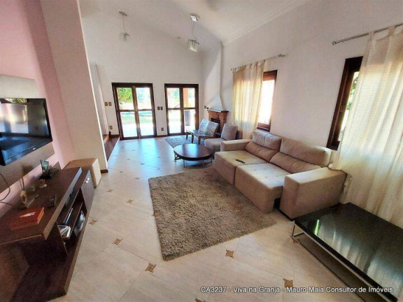 Imagem Casa de Condomínio com 3 Quartos à Venda, 927 m² em Chácara Dos Lagos - Carapicuíba