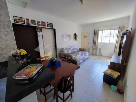 Imagem Casa com 2 Quartos à Venda, 65 m² Imagem Casa com 2 Quartos à Venda, 65 m²