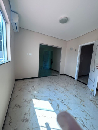 Imagem Casa com 3 Quartos à Venda, 250 m² em Colônia Terra Nova - Manaus Imagem Casa com 3 Quartos à Venda, 250 m² em Colônia Terra Nova - Manaus