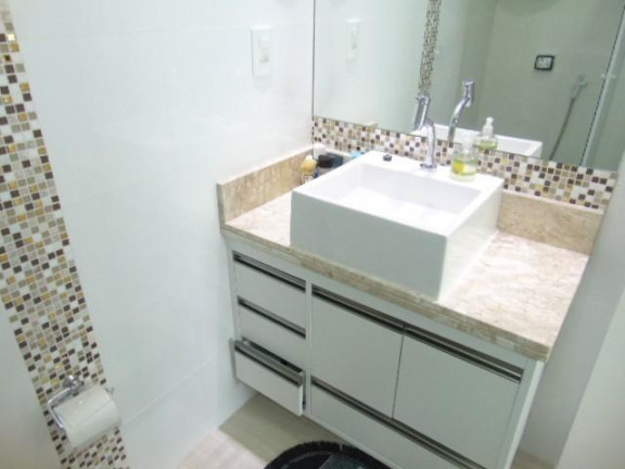 Imagem Apartamento com 3 Quartos à Venda, 102 m² em Pitangueiras - Guarujá Imagem Apartamento com 3 Quartos à Venda, 102 m² em Pitangueiras - Guarujá