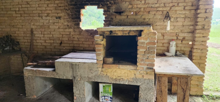 Imagem Chácara com 2 Quartos à Venda, 150 m² em Vila São Germano - Paraibuna