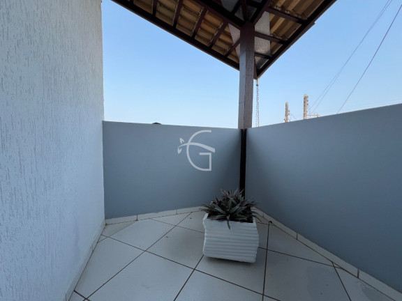 Imagem Sobrado com 3 Quartos à Venda, 230 m² em Boa Vista - Joinville Imagem Sobrado com 3 Quartos à Venda, 230 m² em Boa Vista - Joinville