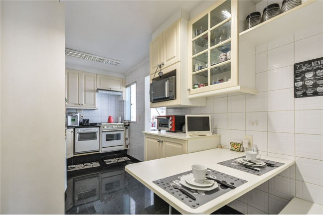 Imagem Apartamento com 4 Quartos à Venda, 136 m² em Itaim Bibi - São Paulo Imagem Apartamento com 4 Quartos à Venda, 136 m² em Itaim Bibi - São Paulo