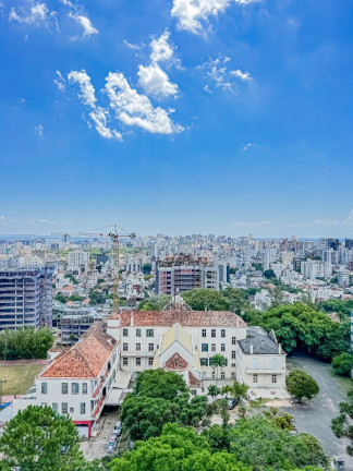 Imagem Apartamento com 3 Quartos à Venda, 168 m² em Rio Branco - Porto Alegre Imagem Apartamento com 3 Quartos à Venda, 168 m² em Rio Branco - Porto Alegre