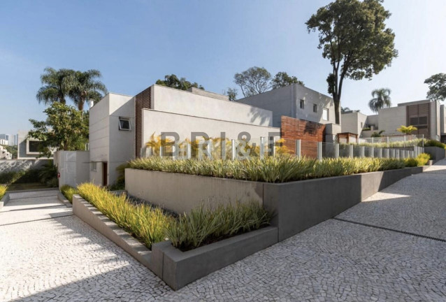 Imagem Casa com 3 Quartos à Venda, 600 m² em Granja Julieta - São Paulo Imagem Casa com 3 Quartos à Venda, 600 m² em Granja Julieta - São Paulo