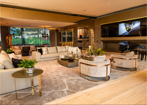 Imagem Casa com 6 Quartos à Venda, 2.205 m² em Tamboré - Santana De Parnaíba Imagem Casa com 6 Quartos à Venda, 2.205 m² em Tamboré - Santana De Parnaíba