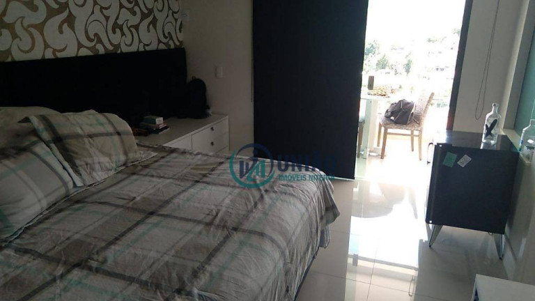 Imagem Casa com 6 Quartos à Venda, 540 m² em Charitas - Niterói