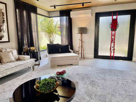Imagem Casa com 5 Quartos à Venda ou Locação, 505 m² em Alphaville 01 - Barueri Imagem Casa com 5 Quartos à Venda ou Locação, 505 m² em Alphaville 01 - Barueri