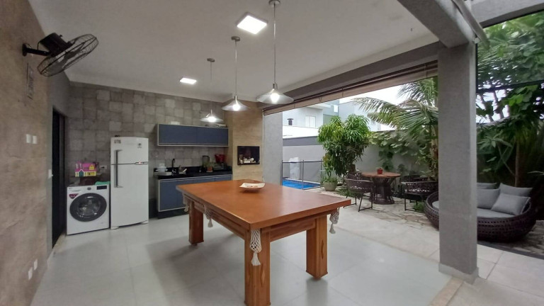 Imagem Casa com 3 Quartos à Venda, 325 m² em Residencial Ouroville - Taubaté Imagem Casa com 3 Quartos à Venda, 325 m² em Residencial Ouroville - Taubaté