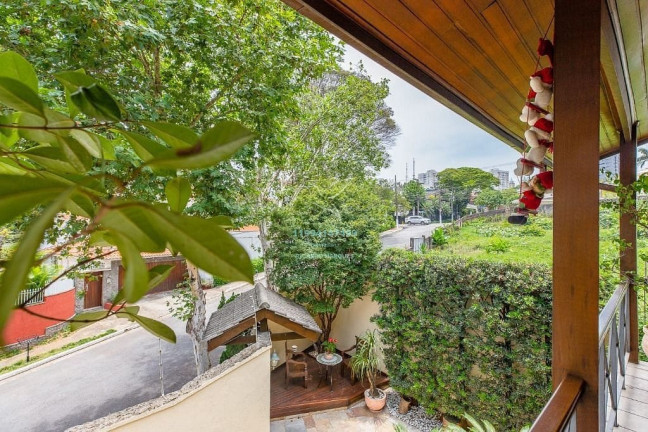 Imagem Casa com 5 Quartos à Venda, 420 m² em Jardim Das Bandeiras - São Paulo
