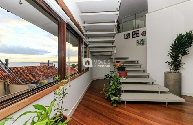 Imagem Casa com 4 Quartos à Venda, 648 m² Imagem Casa com 4 Quartos à Venda, 648 m²