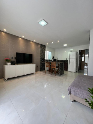 Imagem Casa com 3 Quartos para Alugar ou Temporada, 90 m² em Alterosas - Serra