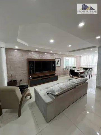 Imagem Casa com 3 Quartos à Venda, 226 m² em Parque Renato Maia - Guarulhos Imagem Casa com 3 Quartos à Venda, 226 m² em Parque Renato Maia - Guarulhos
