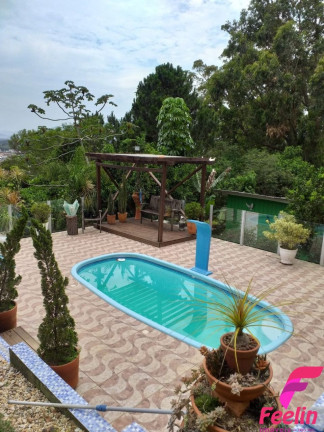 Imagem Casa com 3 Quartos à Venda, 350 m² em Tapera - Florianópolis Imagem Casa com 3 Quartos à Venda, 350 m² em Tapera - Florianópolis