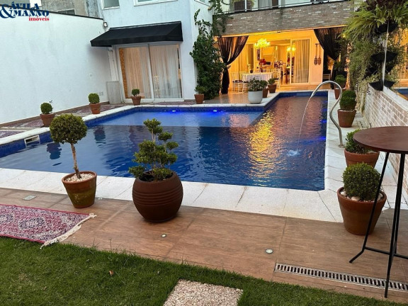 Imagem Sobrado com 4 Quartos à Venda, em Mooca - São Paulo Imagem Sobrado com 4 Quartos à Venda, em Mooca - São Paulo