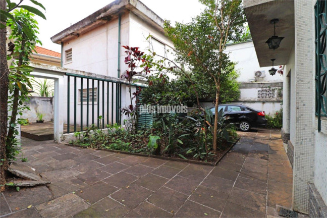 Imagem Casa com 4 Quartos à Venda, 360 m² em Jardim América - São Paulo Imagem Casa com 4 Quartos à Venda, 360 m² em Jardim América - São Paulo