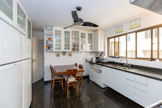 Imagem Apartamento com 4 Quartos à Venda, 264 m² em Jardim América - São Paulo
