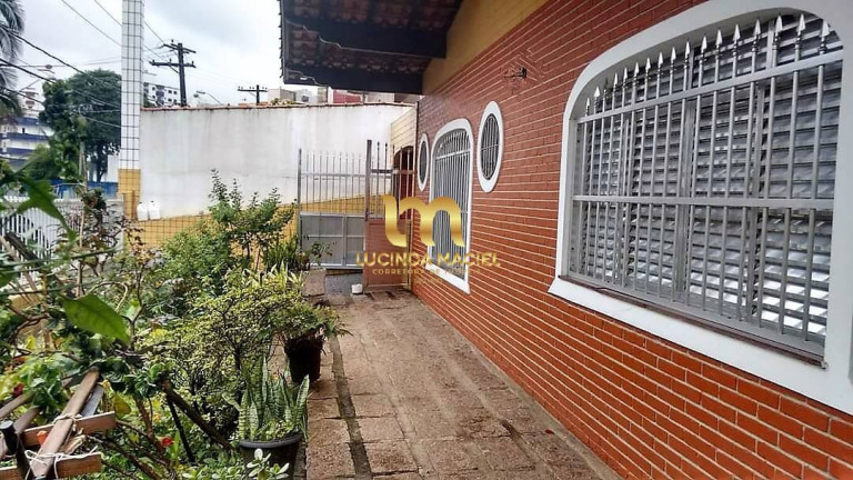 Imagem Casa com 2 Quartos à Venda, 120 m² em Tupi - Praia Grande