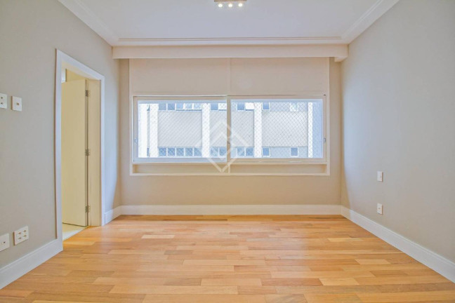 Imagem Apartamento com 2 Quartos à Venda, 210 m² em Higienópolis - São Paulo Imagem Apartamento com 2 Quartos à Venda, 210 m² em Higienópolis - São Paulo