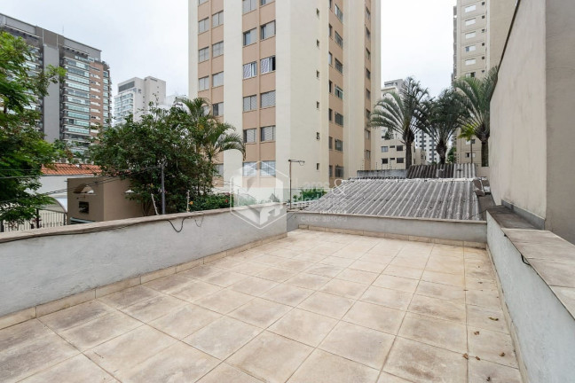 Imagem Casa com 2 Quartos à Venda, 140 m² em Indianópolis - São Paulo Imagem Casa com 2 Quartos à Venda, 140 m² em Indianópolis - São Paulo