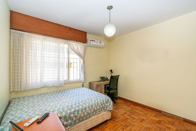Imagem Apartamento com 3 Quartos à Venda, 125 m² em Bom Fim - Porto Alegre