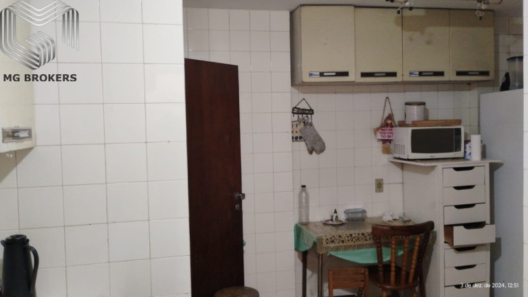 Imagem Imóvel com 2 Quartos à Venda, 83 m² em Copacabana - Rio De Janeiro Imagem Imóvel com 2 Quartos à Venda, 83 m² em Copacabana - Rio De Janeiro