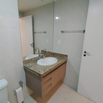 Imagem Imóvel com 3 Quartos à Venda, 130 m² em Boa Viagem - Niterói Imagem Imóvel com 3 Quartos à Venda, 130 m² em Boa Viagem - Niterói
