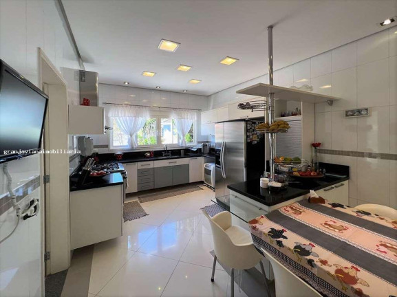 Imagem Casa à Venda, em São Paulo 2 - Cotia Imagem Casa à Venda, em São Paulo 2 - Cotia