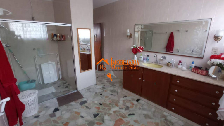 Imagem Casa com 2 Quartos à Venda, 400 m² em Vila Galvão - Guarulhos Imagem Casa com 2 Quartos à Venda, 400 m² em Vila Galvão - Guarulhos
