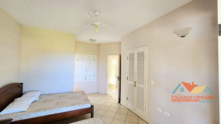 Imagem Casa com 3 Quartos à Venda, 255 m² em Massaguaçu - Caraguatatuba