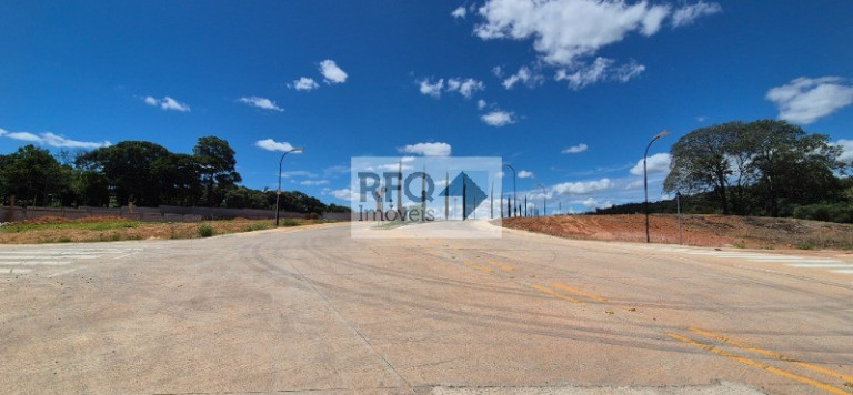 Imagem Terreno à Venda, 360 m² em Itapetinga - Atibaia