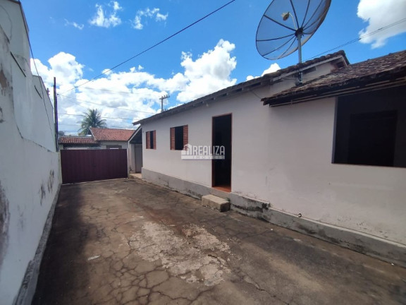 Imagem Casa com 4 Quartos à Venda, 350 m² em São Benedito - Uberaba Imagem Casa com 4 Quartos à Venda, 350 m² em São Benedito - Uberaba