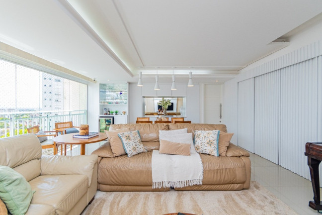 Imagem Apartamento com 3 Quartos à Venda, 125 m² em Jardim Europa - Porto Alegre Imagem Apartamento com 3 Quartos à Venda, 125 m² em Jardim Europa - Porto Alegre