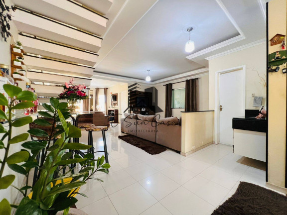 Casa com 3 Quartos à Venda, 305 m² em Três Barras - Contagem