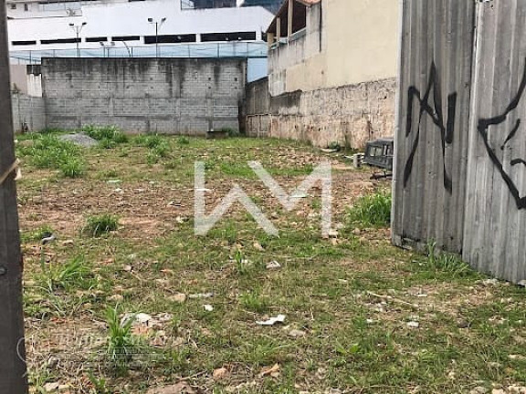 Terreno à Venda, 900 m² em Vila Rosalia - Guarulhos