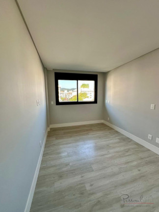 Imagem Apartamento com 3 Quartos à Venda, em Jurerê - Florianópolis Imagem Apartamento com 3 Quartos à Venda, em Jurerê - Florianópolis