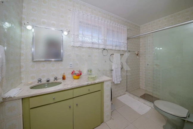 Imagem Casa com 3 Quartos à Venda, 350 m² em Boa Vista - Porto Alegre Imagem Casa com 3 Quartos à Venda, 350 m² em Boa Vista - Porto Alegre