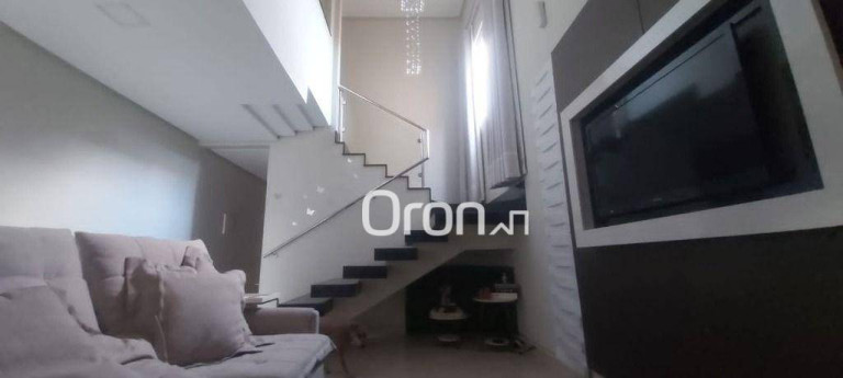 Imagem Sobrado com 3 Quartos à Venda, 215 m² em Jardim Mariliza - Goiânia Imagem Sobrado com 3 Quartos à Venda, 215 m² em Jardim Mariliza - Goiânia