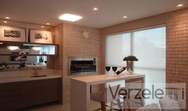 Imagem Apartamento com 4 Quartos à Venda, 140 m² em Centro - Balneário Camboriú