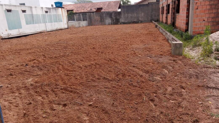 Imagem Terreno à Venda, 390 m² em Campeche - Florianópolis Imagem Terreno à Venda, 390 m² em Campeche - Florianópolis