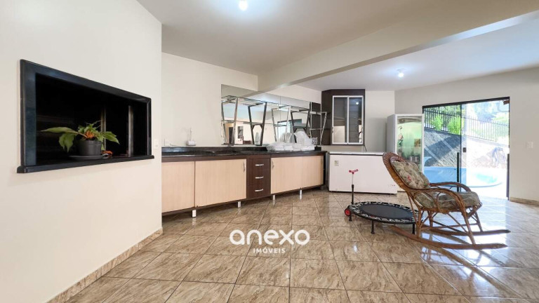 Imagem Casa com 6 Quartos à Venda, 336 m² em Progresso - Blumenau