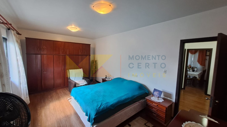 Imagem Casa com 3 Quartos à Venda, 200 m² em Velha Central - Blumenau Imagem Casa com 3 Quartos à Venda, 200 m² em Velha Central - Blumenau