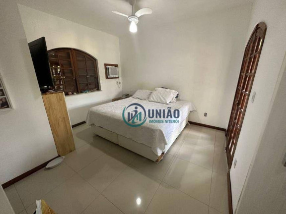 Imagem Casa com 4 Quartos à Venda, 369 m² em Mata Paca - Niterói