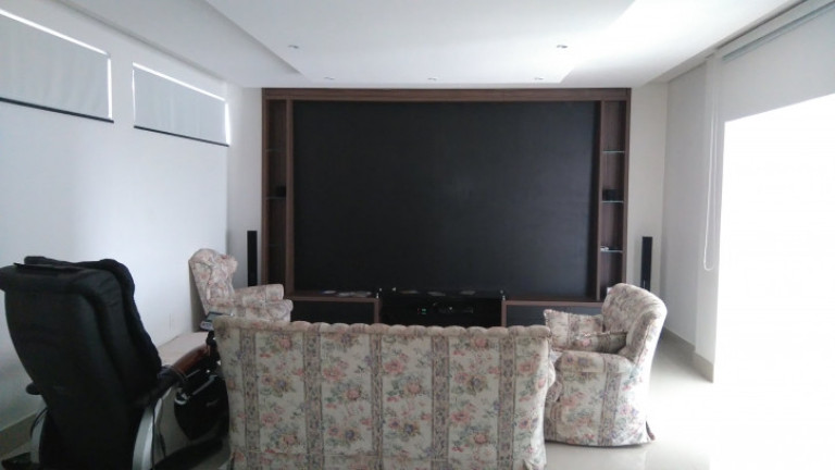 Imagem Casa com 4 Quartos à Venda, 3.000 m² em Jardim Shangri-lá - Bauru Imagem Casa com 4 Quartos à Venda, 3.000 m² em Jardim Shangri-lá - Bauru