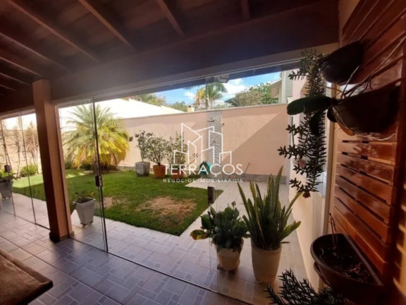 Imagem Imóvel com 3 Quartos à Venda, 183 m² em Chácaras Saudáveis E Encantadoras - Jundiaí Imagem Imóvel com 3 Quartos à Venda, 183 m² em Chácaras Saudáveis E Encantadoras - Jundiaí