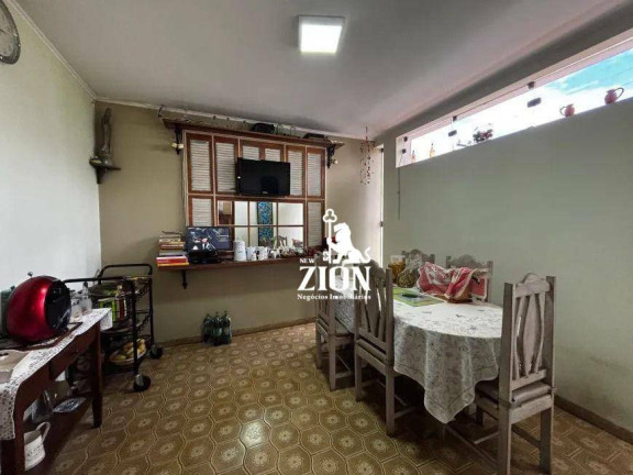Imagem Casa com 5 Quartos à Venda, 330 m² em Vila Ester - São Paulo Imagem Casa com 5 Quartos à Venda, 330 m² em Vila Ester - São Paulo