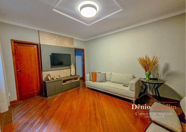 Imagem Casa com 4 Quartos à Venda, 550 m² em Ibituruna - Montes Claros